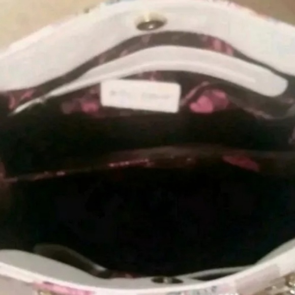 **SOLD**Betsey Johnson handbags 3 piece set - Picture 3 of 7